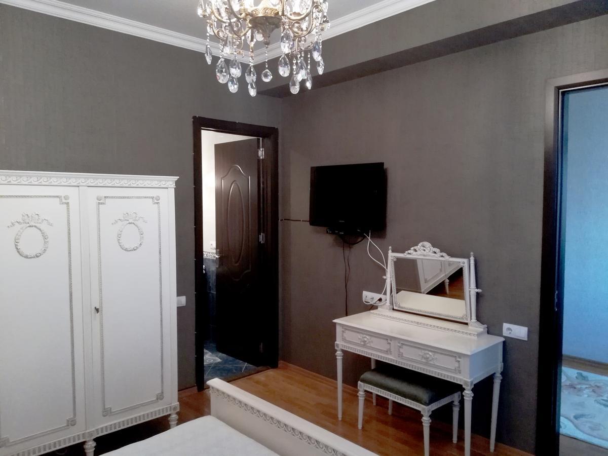 Leon Hotel Tbilisi ภายนอก รูปภาพ