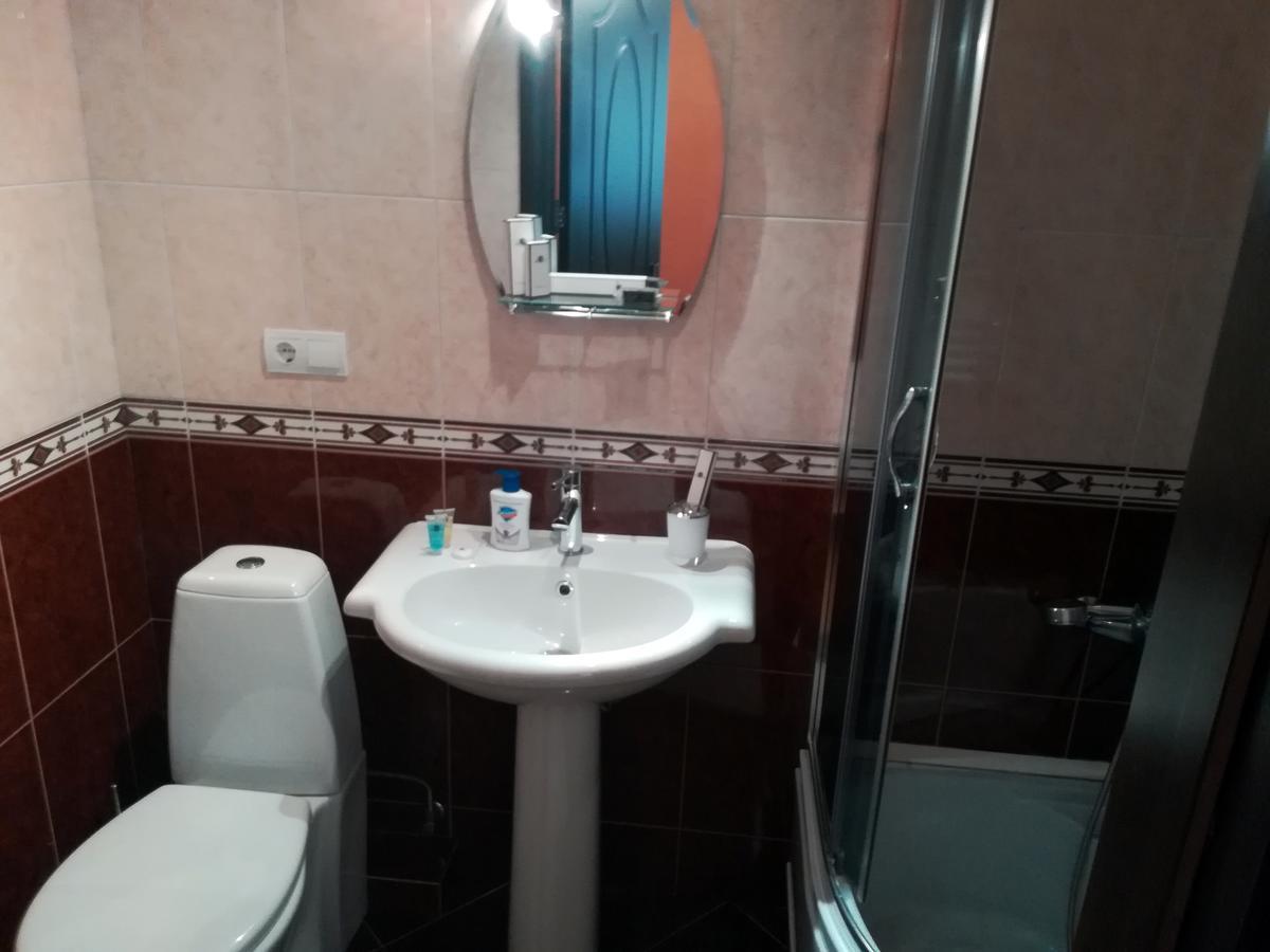 Leon Hotel Tbilisi ภายนอก รูปภาพ