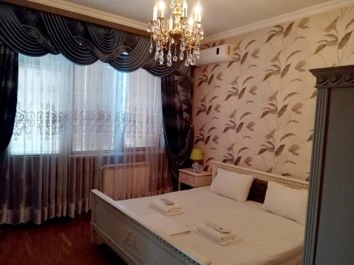Leon Hotel Tbilisi ภายนอก รูปภาพ